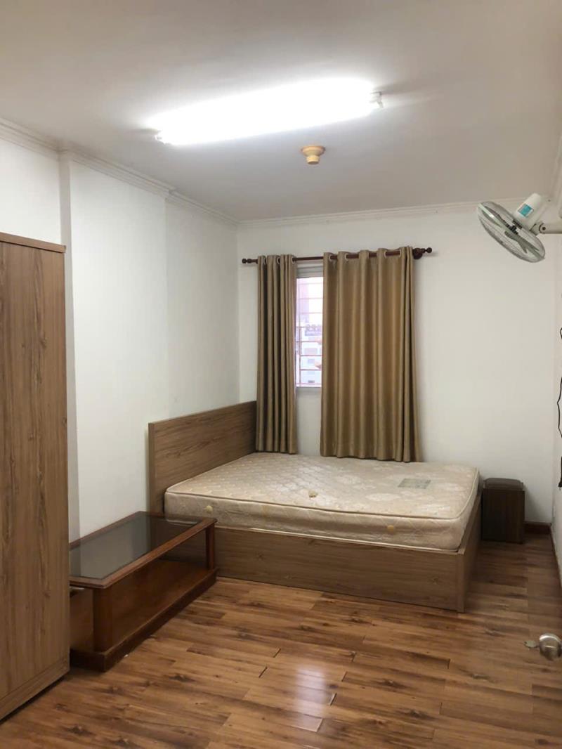 Cần cho thuê căn hộ central garden quận 1, dt : 81 m2, 2pn, giá : 12 tr/th, - 3