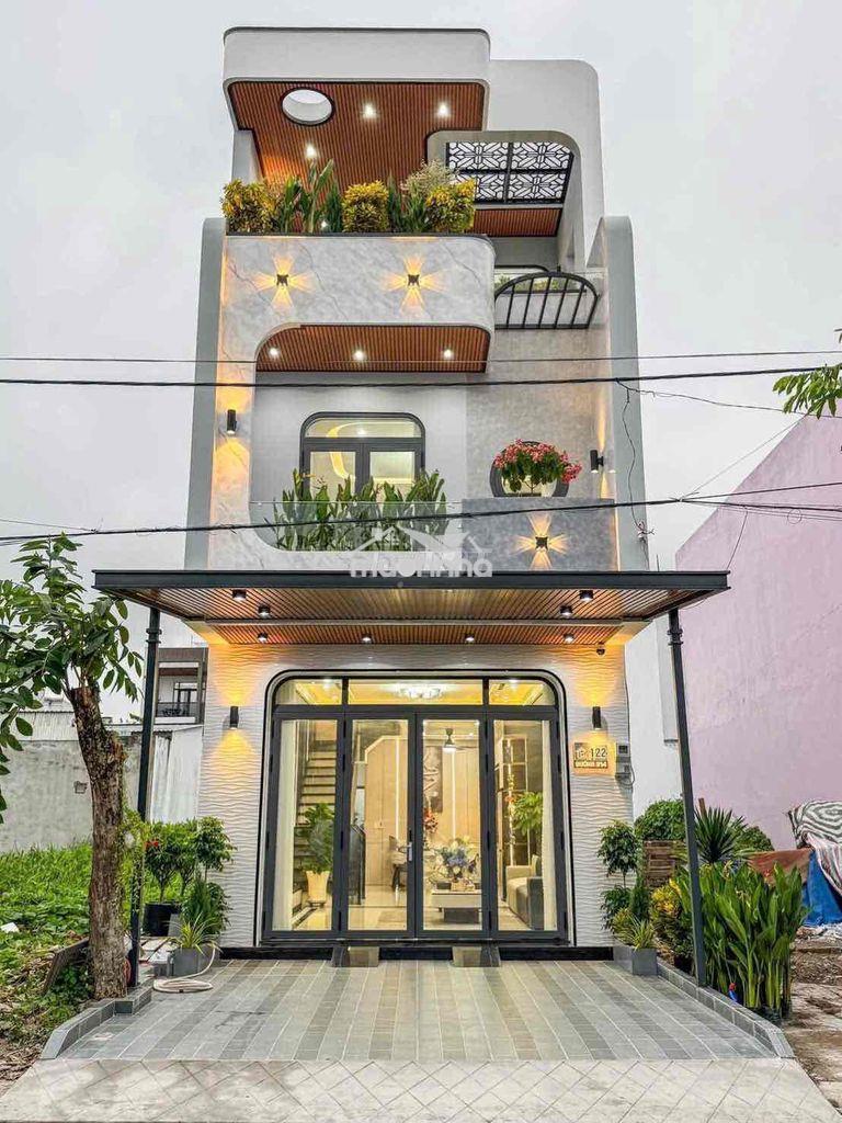🍀 Nhà xây mới hoàn thiện 👉 rẻ nhất khu siêu phẩm 1 trệt 2 lầu