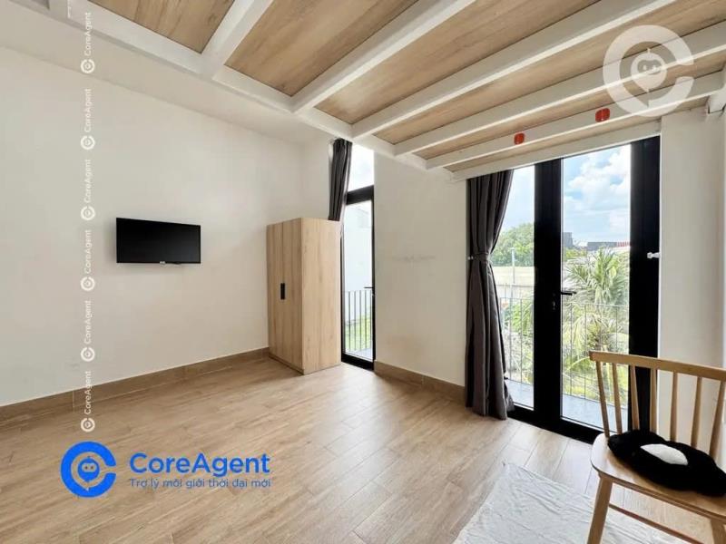 Gác full nội thất ban công ngay lê văn việt - 3
