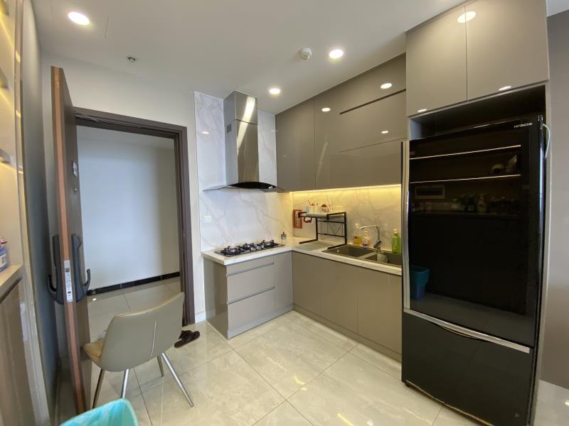 Golden mansion - 119 phổ quang. cho thucc golden mansion (phổ quang) - 70m2 - 2pn+2wc - sẵn nội thất. miễn phí hồ bơi, gym,...ê căn 2pn 70m2 nhà đẹp. chỉ 16tr/tháng - 2