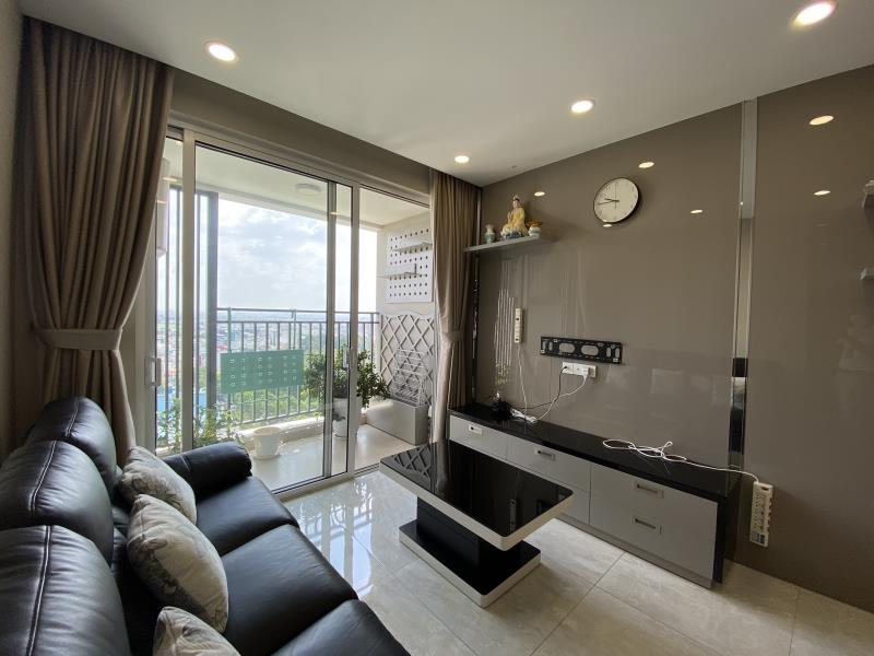 Golden mansion - 119 phổ quang. cho thucc golden mansion (phổ quang) - 70m2 - 2pn+2wc - sẵn nội thất. miễn phí hồ bơi, gym,...ê căn 2pn 70m2 nhà đẹp. chỉ 16tr/tháng