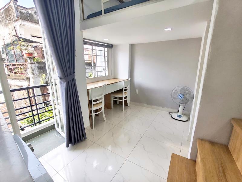 Cho thuê căn hộ ban công có gác ( duplex ), máy giặt riêng, trung tâm phú nhuận - 4