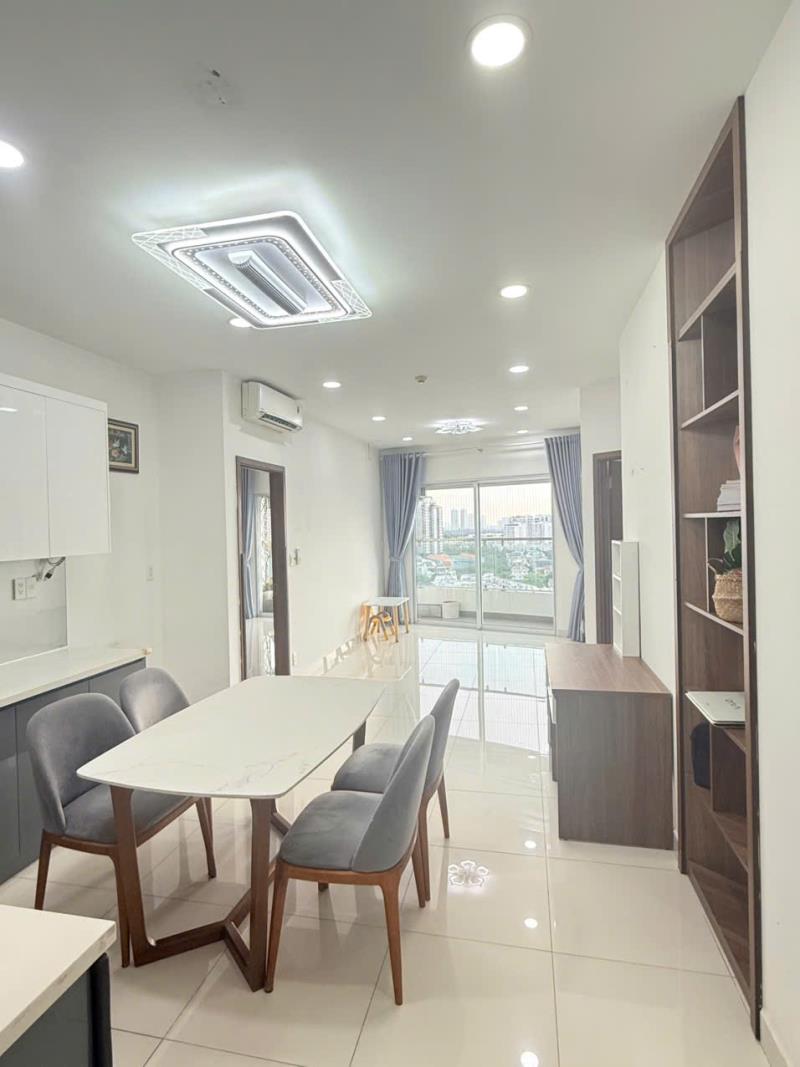 Căn hộ tulip tower 79m2 - tầng cao view thoáng, nội thất cơ sẵn-3.2 tỷ