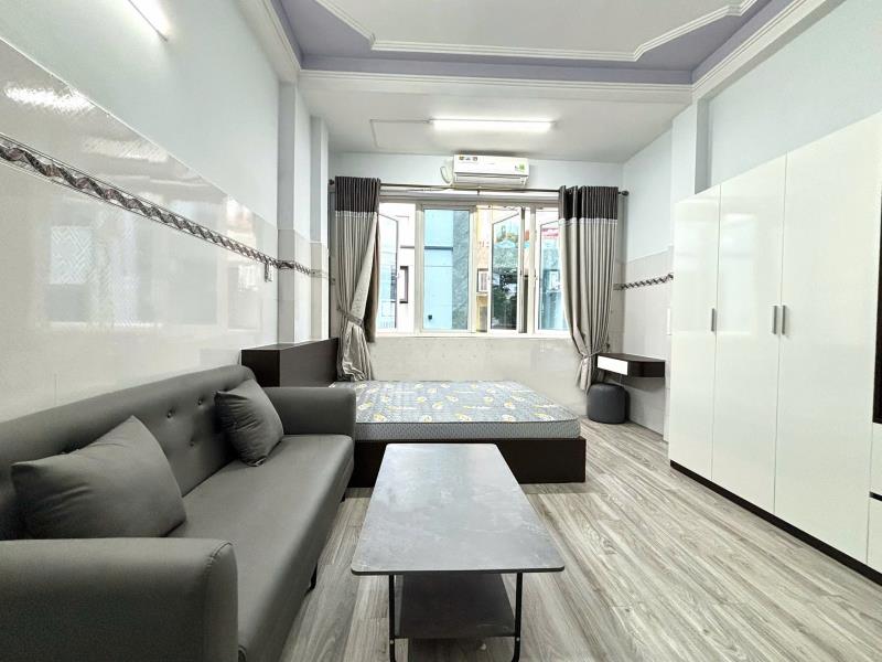 Cho thuê căn hộ studio bạch đằng – cửa sổ lớn - gần chợ bà chiểu quận bình thạnh – thang máy – khu vực yên tĩnh - hẻm ô tô