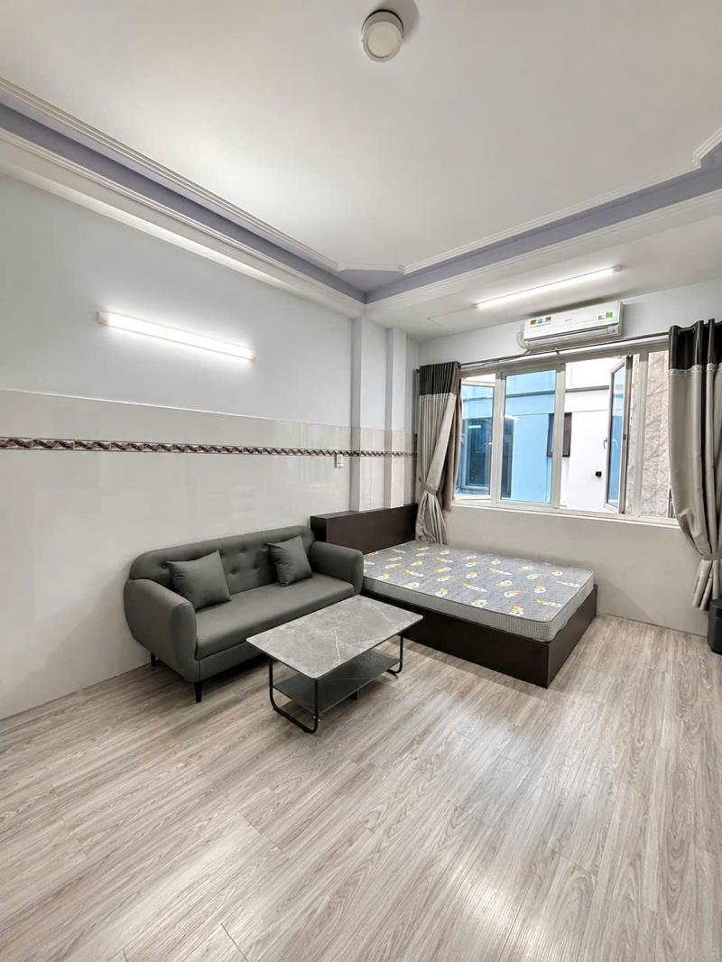 Cho thuê căn hộ studio bạch đằng – cửa sổ lớn - gần chợ bà chiểu quận bình thạnh – thang máy – khu vực yên tĩnh - hẻm ô tô - 4