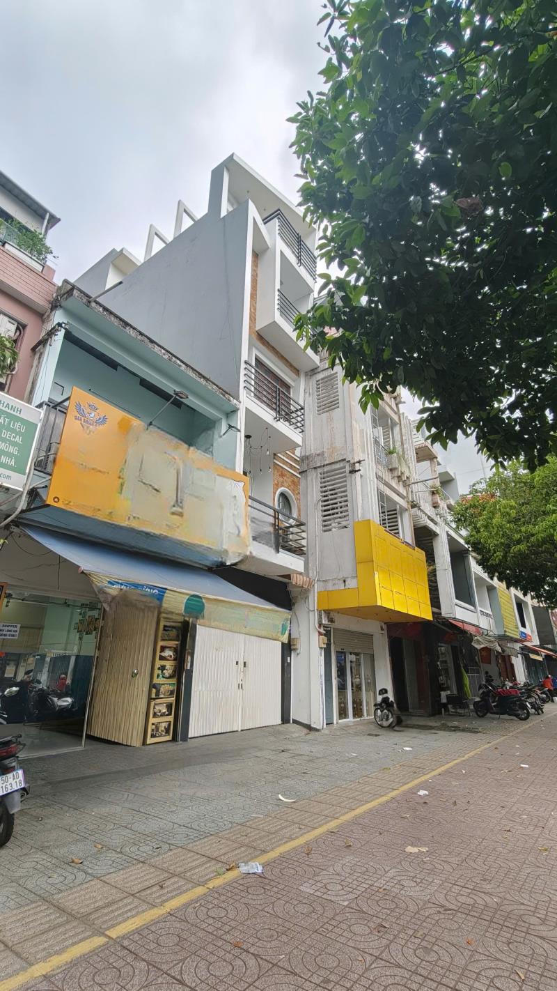 Bán nhà mặt tiền dt 4x23m đường hùng vương quận 5, giá 18 tỷ thương lượng - 3