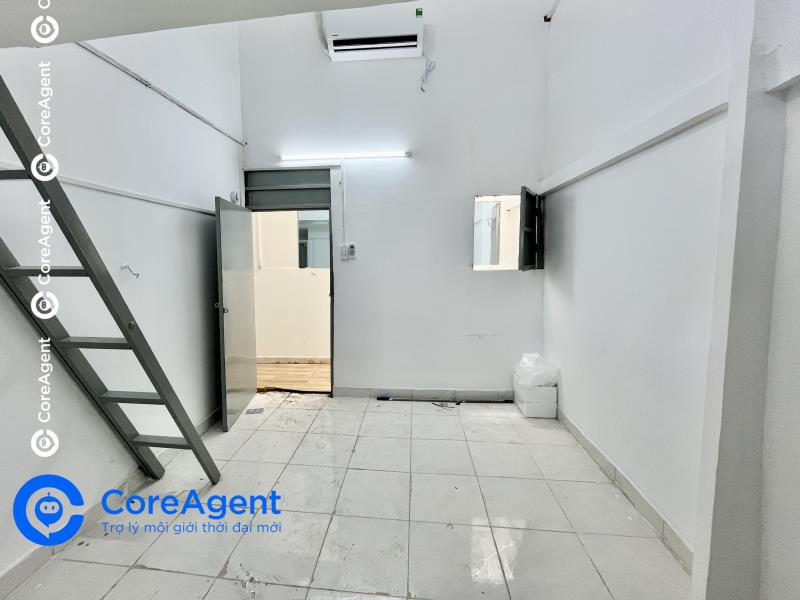 Phòng trọ có gác dành cho sinh viên, người đi làm ở đường lò gốm, quận 6 gần cơ sở đại học mở 5-7p đi xe - 2