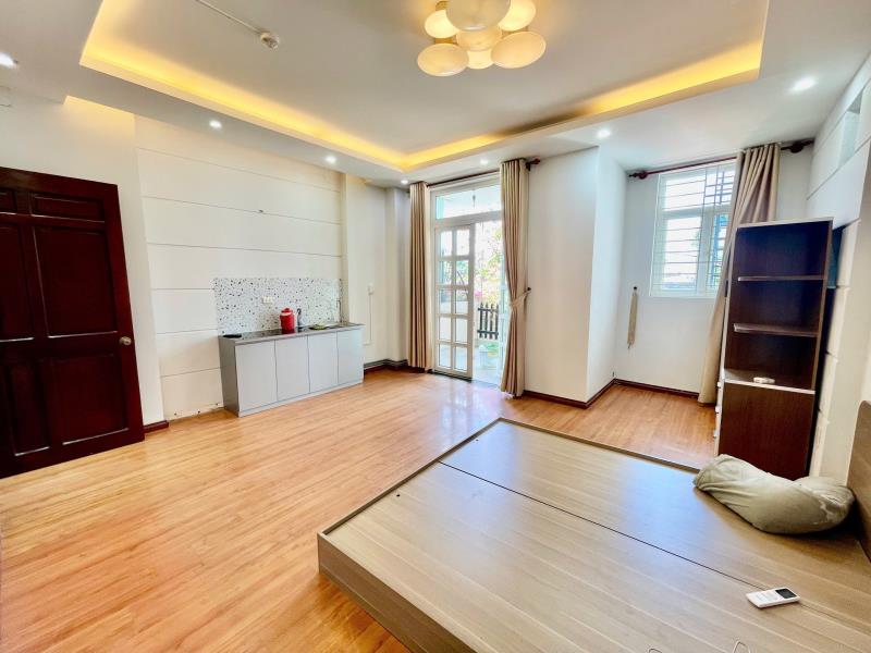 Cho thuê căn hộ ban công riêng gần đại học hutech – ung văn khiêm, quận bình thạnh