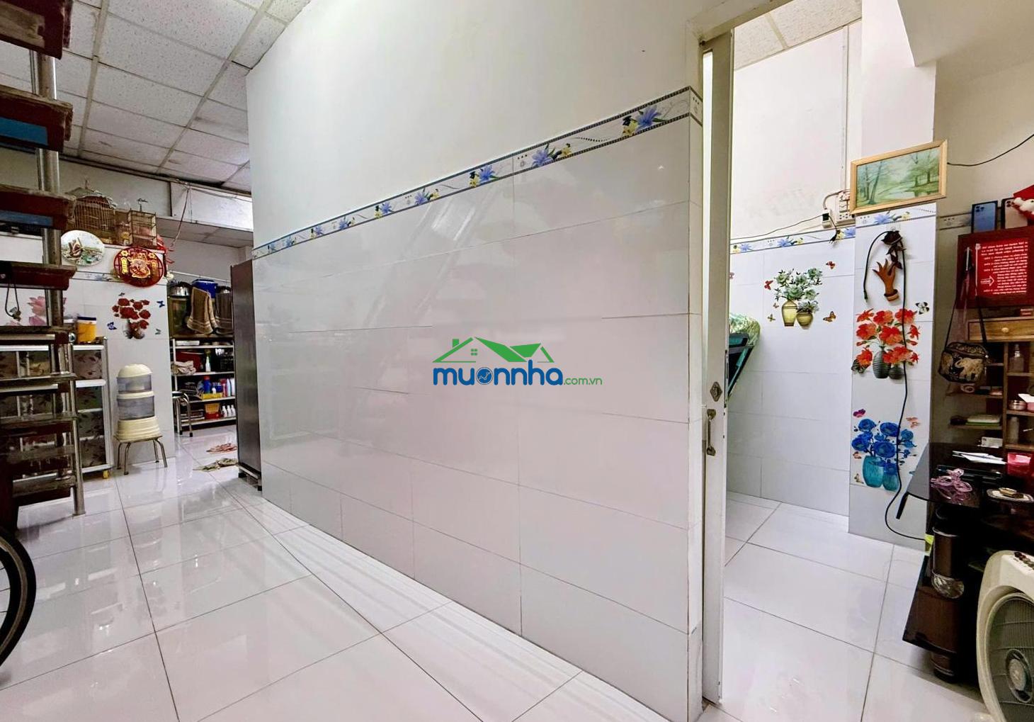 Nhà 1 lầu (4,3x16) 57m2 hẻm 5m sát mặt tiền bà hom q6 - 2