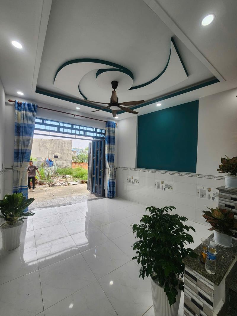 Bán nhà nở hậu gần hóc môn - giá 600 triệu - 4
