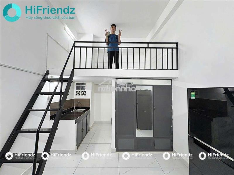 Phòng trọ có gác cao gần 2m, ở được 4ng4xe thang máy ngay văn lang cs3