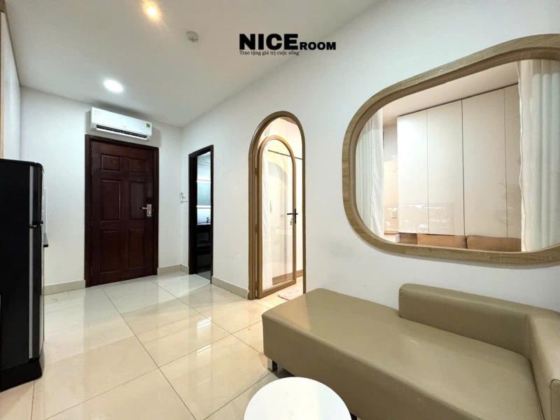 Tòa nhà thang máy , hầm xe, full nội thất - 1pn 1wc. nt như trên hình - 3