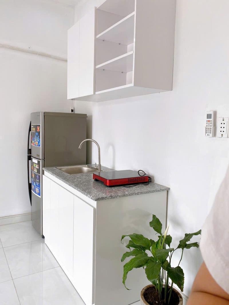Cho thuê phòng có nội thất có bancon nguyễn văn thương gần đh ngoại thương bình thạnh - 3