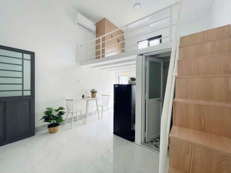 Khai trương toà căn hộ - duplex - cửa sổ - ban công - đi bộ qua vhu - 3