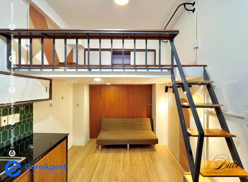 Duplex cửa sổ trời thoáng mát - trục đường độc lập - tân phú gần đh vhu
