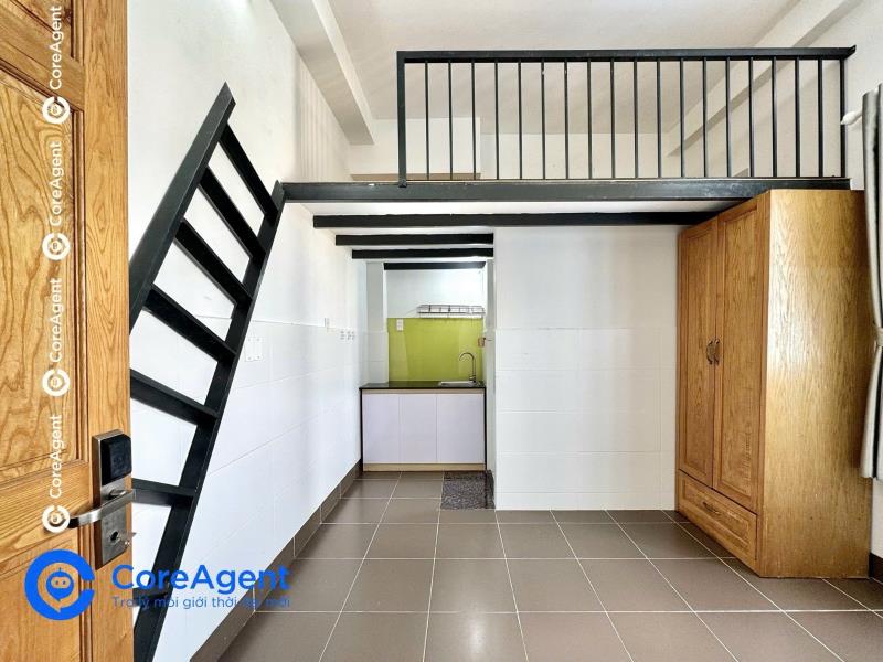 Trống lại siêu phẩm duplex - gác cao - thang máy 