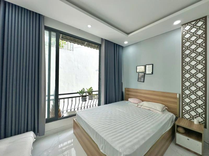 Cho thuê căn hộ ban công full nội thất đường lê văn sỹ - 4