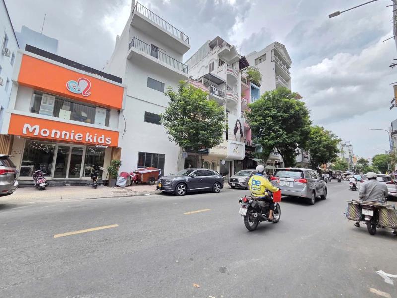 Cho thuê nhà mặt tiền đường nguyễn thiện thuật, phường bàn cờ, quận 3 - 3