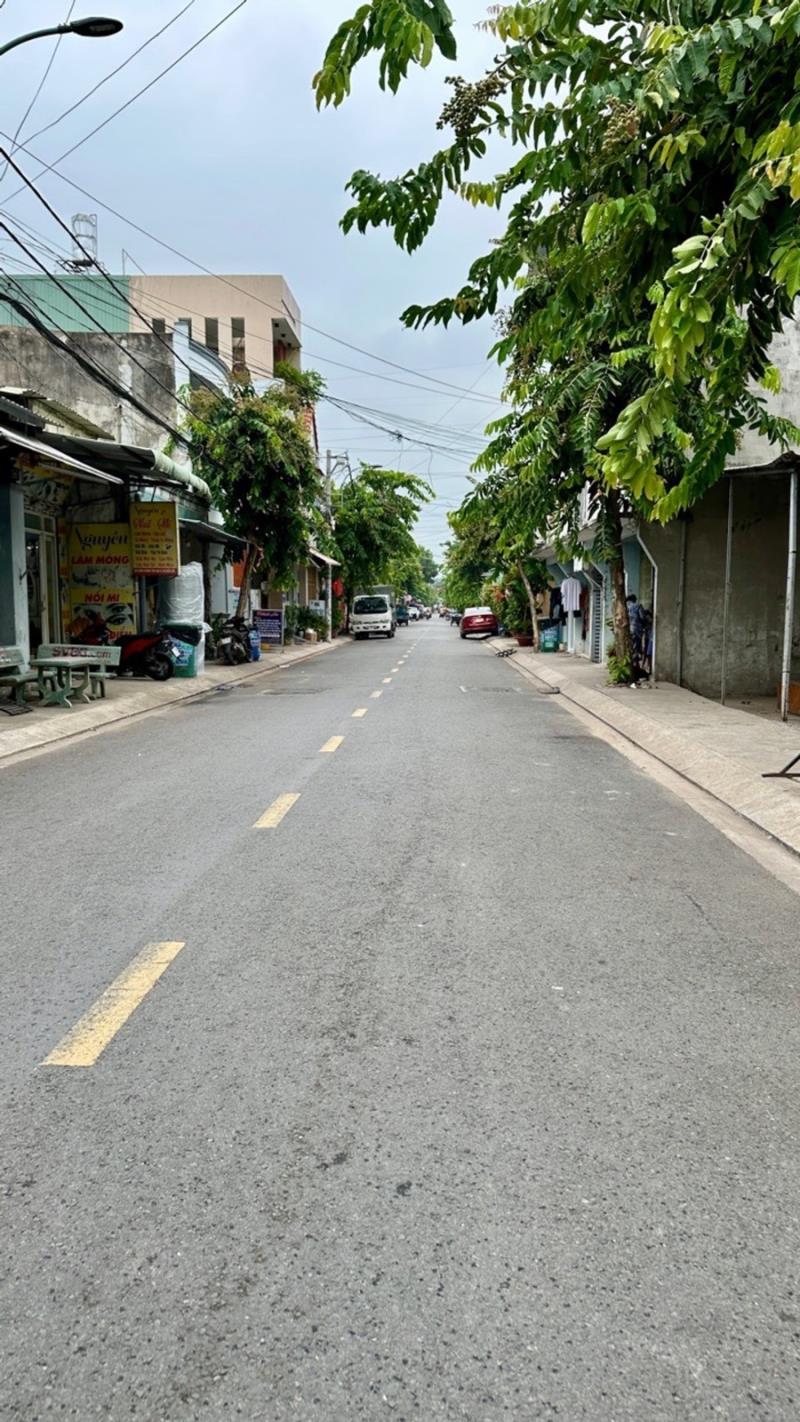 Chỉ một nền duy nhất! đất 180m² full thổ cư mỹ hạnh nam - xây nhà vườn cực đẹp
