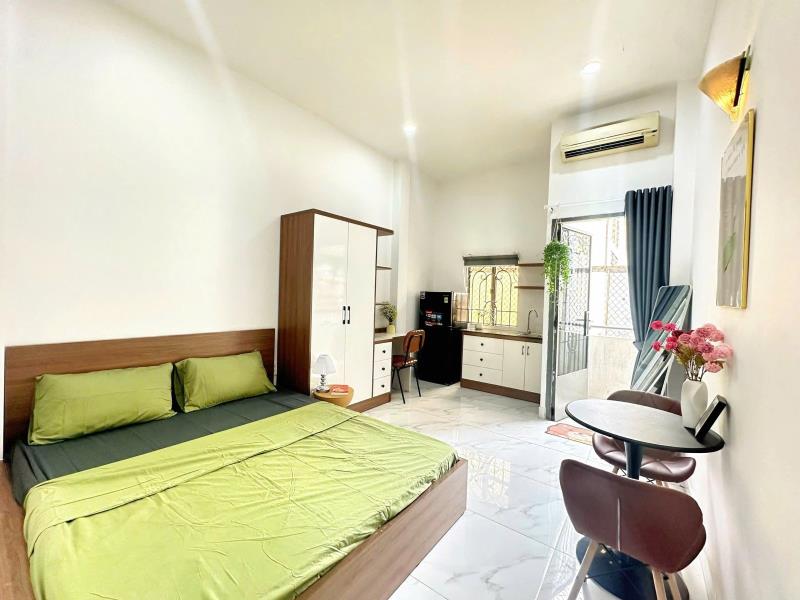 Cho thuê studio bạch đằng – cửa sổ lớn – gần đại học hutech & quận 1