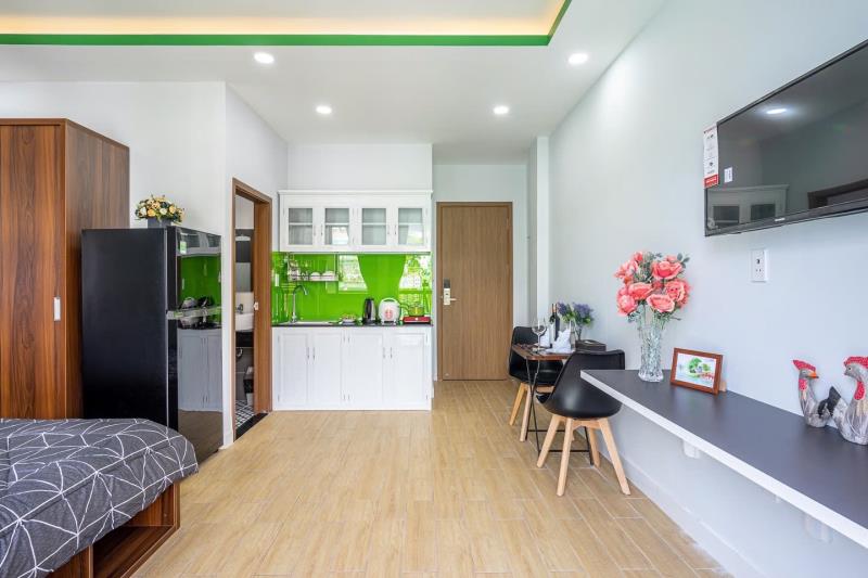 Cho thuê căn hộ ban công gần đại hoc hutech, giao thông vận tải đường đinh bộ lĩnh, bình thạnh - 2