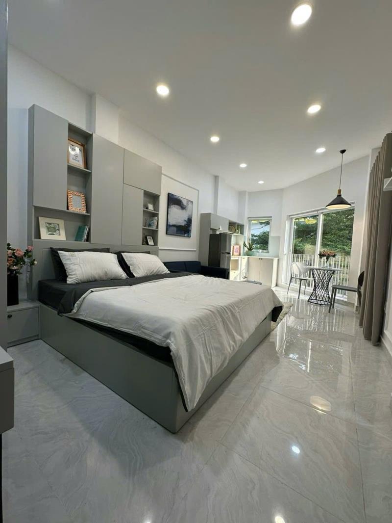 Studio cửa sổ lớn ngập nắng – bàu cát, tân bình