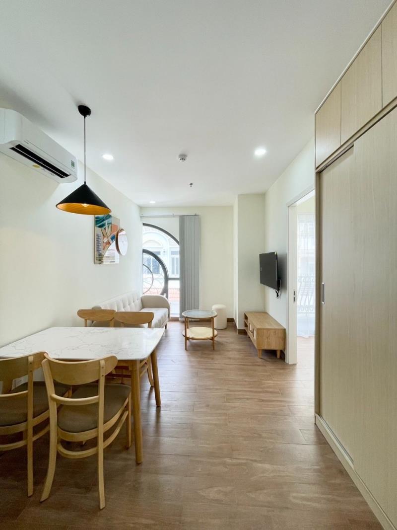 Balcony 1pn 50m2 khu phố nhật phạm viết chánh gần đường nguyễn hữu cảnh, công trường mê linh, cầu ba son, giáp quận 1