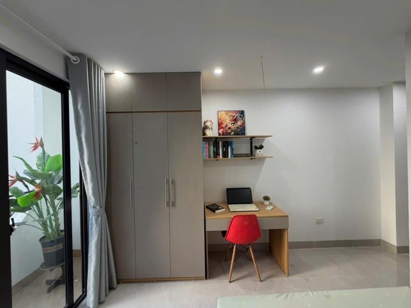 Cho thuê căn hộ ban công. gần đh hutech, giao thông vận tải… di chuyển 5p tới trường - 3