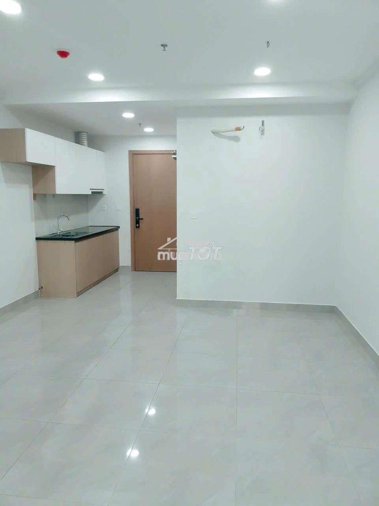 Bán căn hộ stuđio legacy tầng 6 view hồ bơi giá 990 triệu sổ sẵn - 2