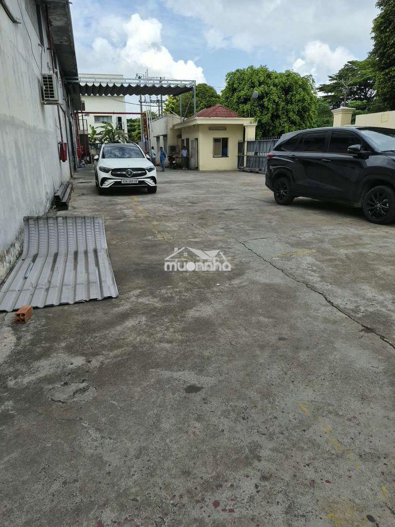 Chính chủ cho thuê nhà xưởng 4800m2 giá thuê 410 triệu/ tháng