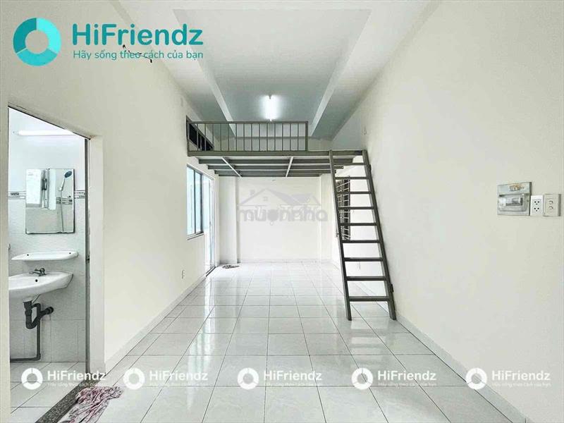 Duplex siêu rộng - ngay cộng hoà - hẻm oto - thang máy