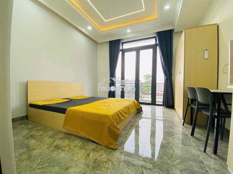 Phòng ban công full nội thất ngay gigamall, đh luật, vlu