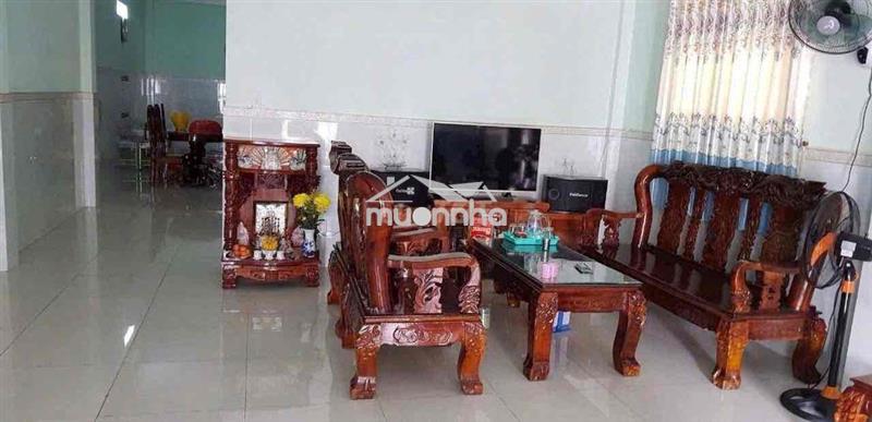 Bán nhà cấp 4 có gác gần đường nguyễn an ninh , chợ dĩ an
