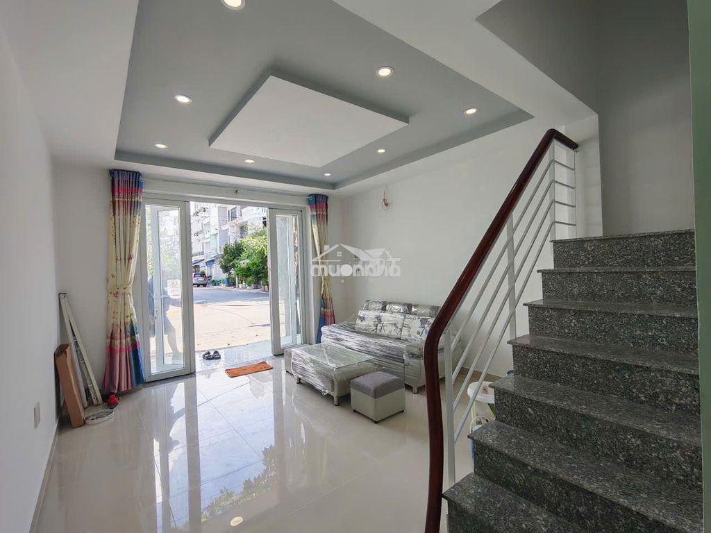 Nhà đẹp shr _ mua vào ở luôn_ đường nhựa 8m_kdc hiện hữu! - 4