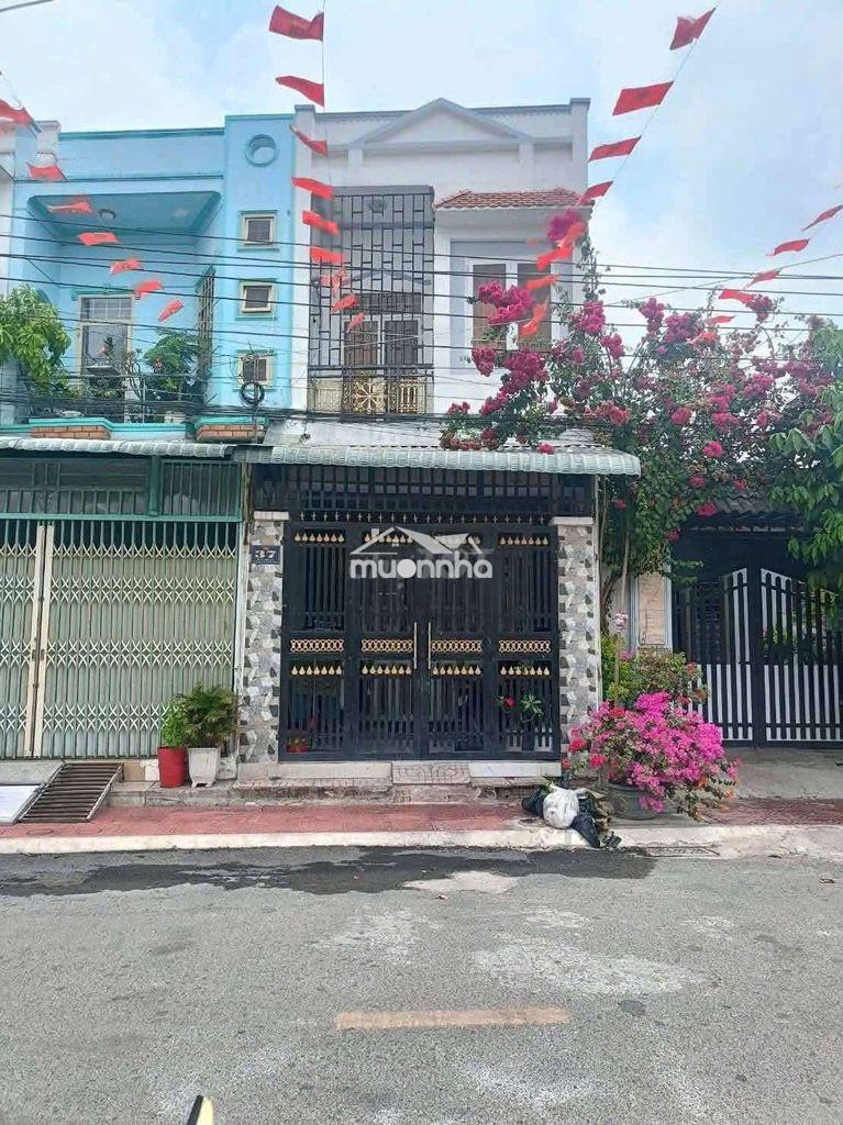 Nhà lầu gần trường lê quy don