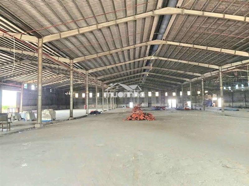 Cho thuê xưởng 2900m2.pccc tự động.gần kbu công nghiệp nam tân uyên,bd