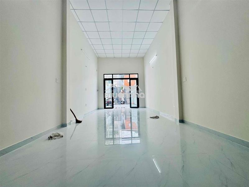 💥Cho thuê nhà mới. sân rộng, p khách rộng, 2pn, tại đường vườn lài