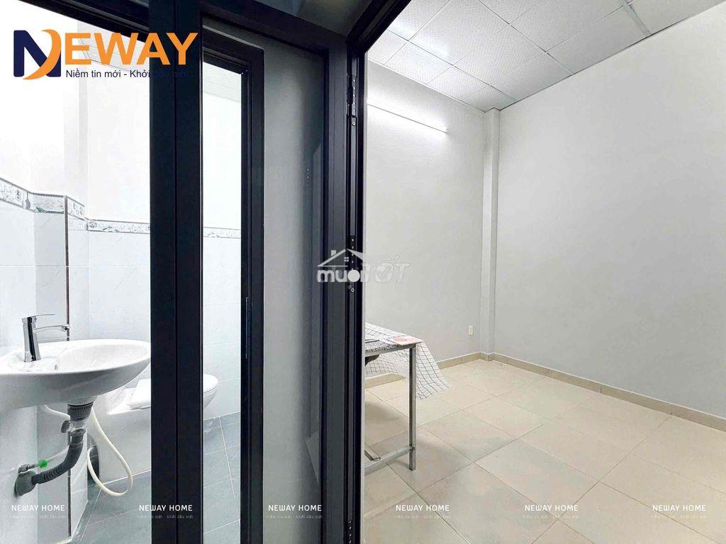 Hàng ngon giá tốt 2tr5 ban công ngay gò xoài , miễn phí xe - 3
