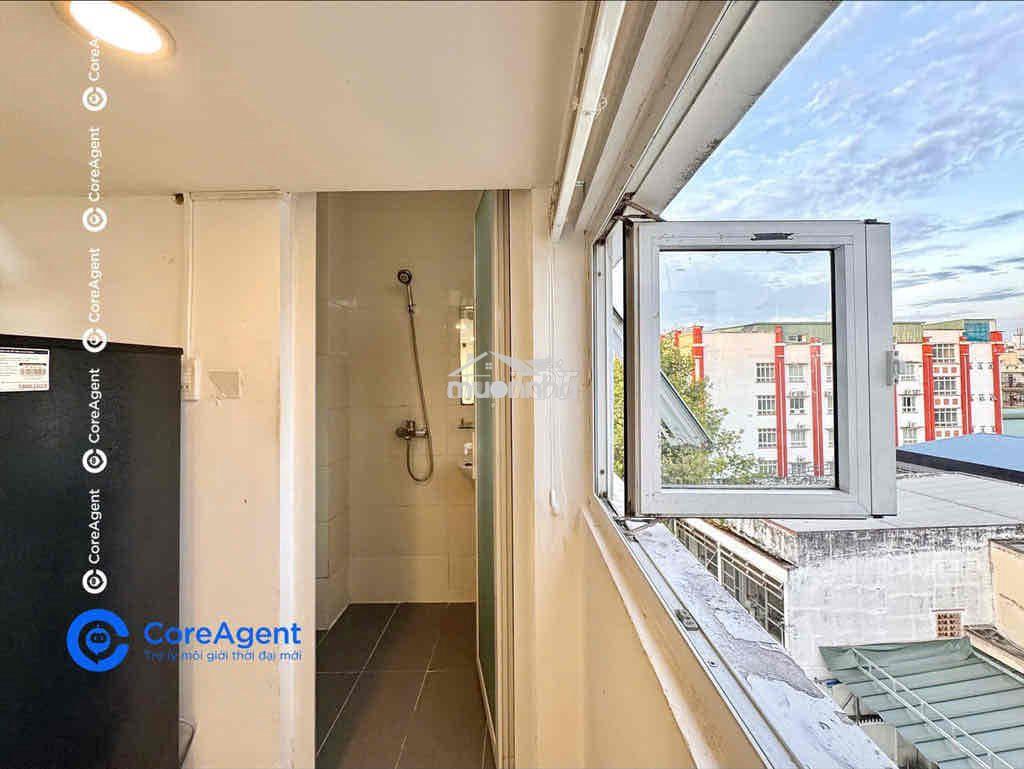 Cho thuê duplex cửa sổ trời thang máy 25m2 ngay aeon mall tân phú - 4