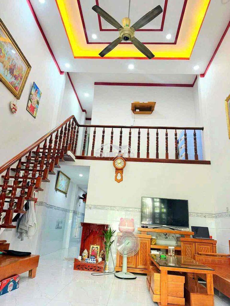 Chỉ 2,7 tỷ có nhà 50m², trệt lửng, đường ô tô tránh, ngay đông tăng lo
