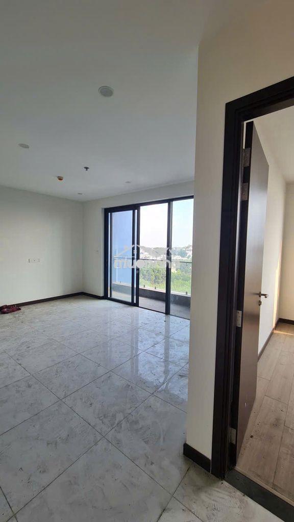 Căn hiếm 2pn2wc 2ty3 nhà trống, sẵn sổ tại c sky view thủ dầu một