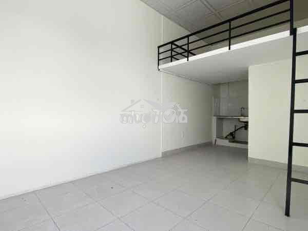 Phòng trọ giá rẻ sát quận 10 -có cửa sổ trời - nhà mới -lý thường kiệt - 3
