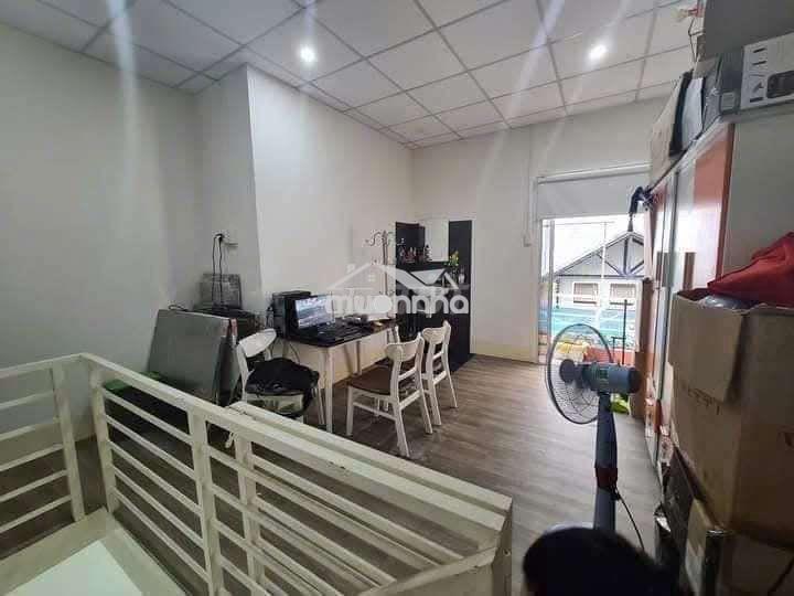 P1 q8 dt đẹp nở hậu, sát mặt tiền - 2