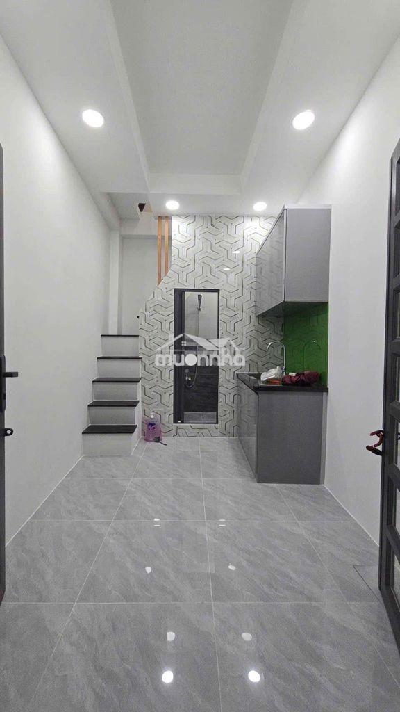 Chính chủ nhà trần hưng đạo quận 1 3 lầu sổ riêng