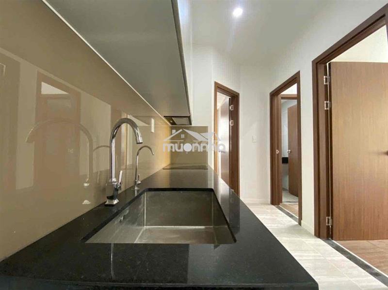 Em còn 2 suất thuê căn hộ mới chưa sử dụng chỉ 5tr5 &6tr2