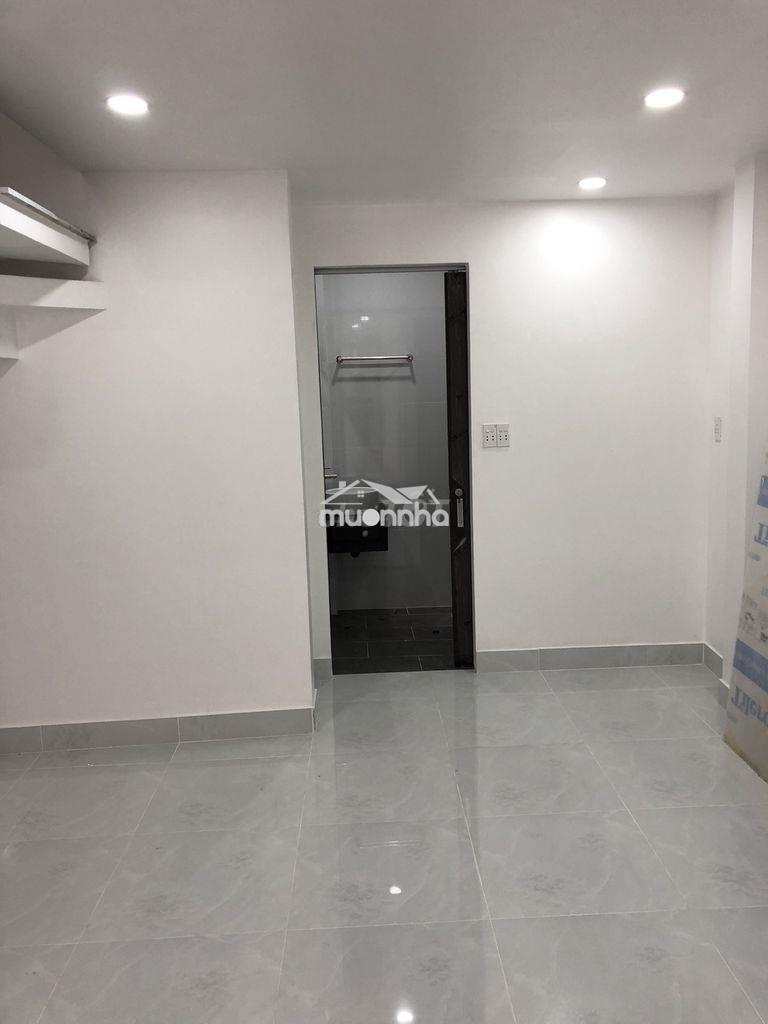 27tr -4 lầu, 5 ngủ ,3wc nhà đẹp trung tâm q3