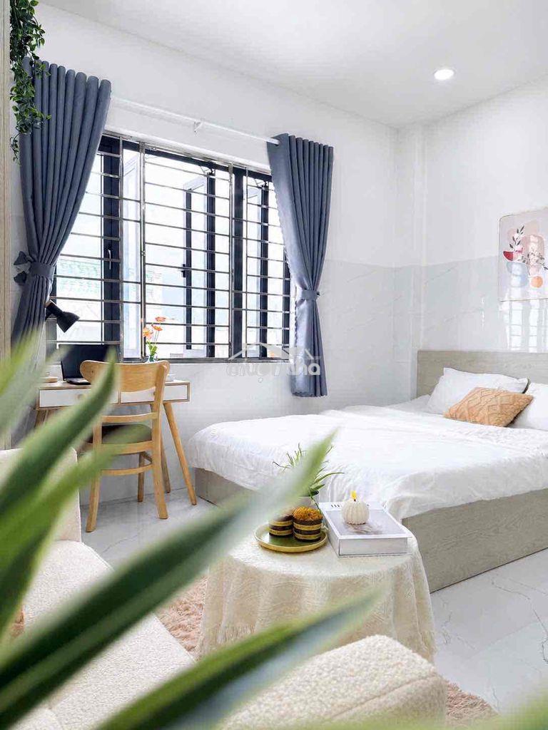 Nhà mới hoàn thiện full nội thất 100% thoáng mát tiện nghi