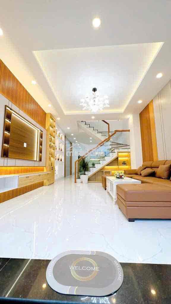 Chính chủ bán gấp 56m2 - hẻm ô tô - phạm văn đồng