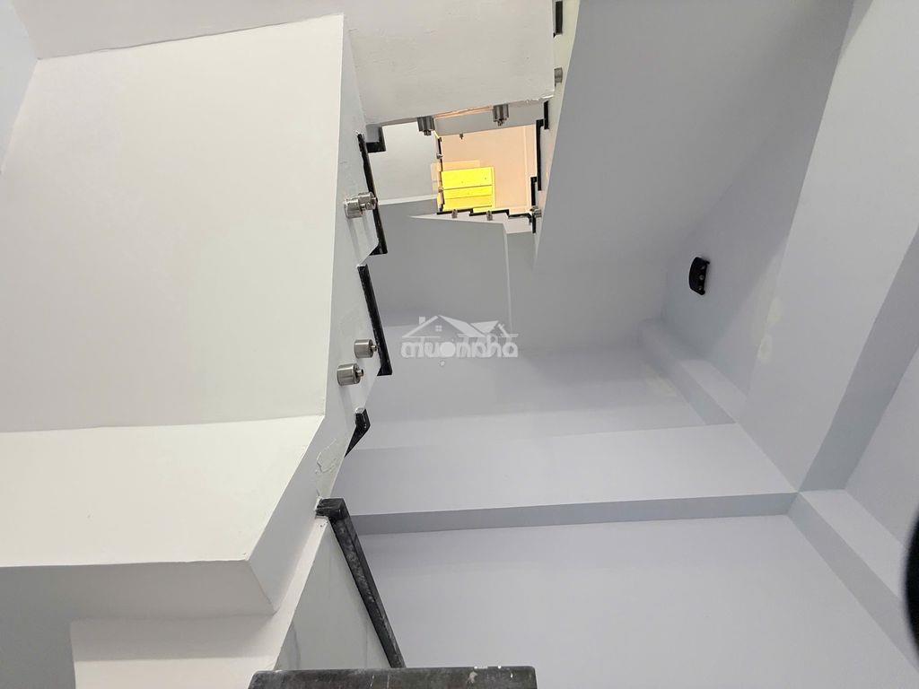 Bán nhà 464/20 hòa hảo 5tầng hẻm xe tải sát mặt tiền chỉ 11,5tỷ 🌹hh 1% - 2