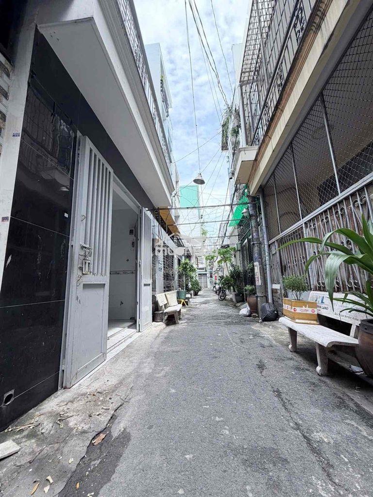 Bán nhà tân phú - tân sơn nhì - 48m2, ngay gần aeon tp, nhỉnh 4 tỷ - 3